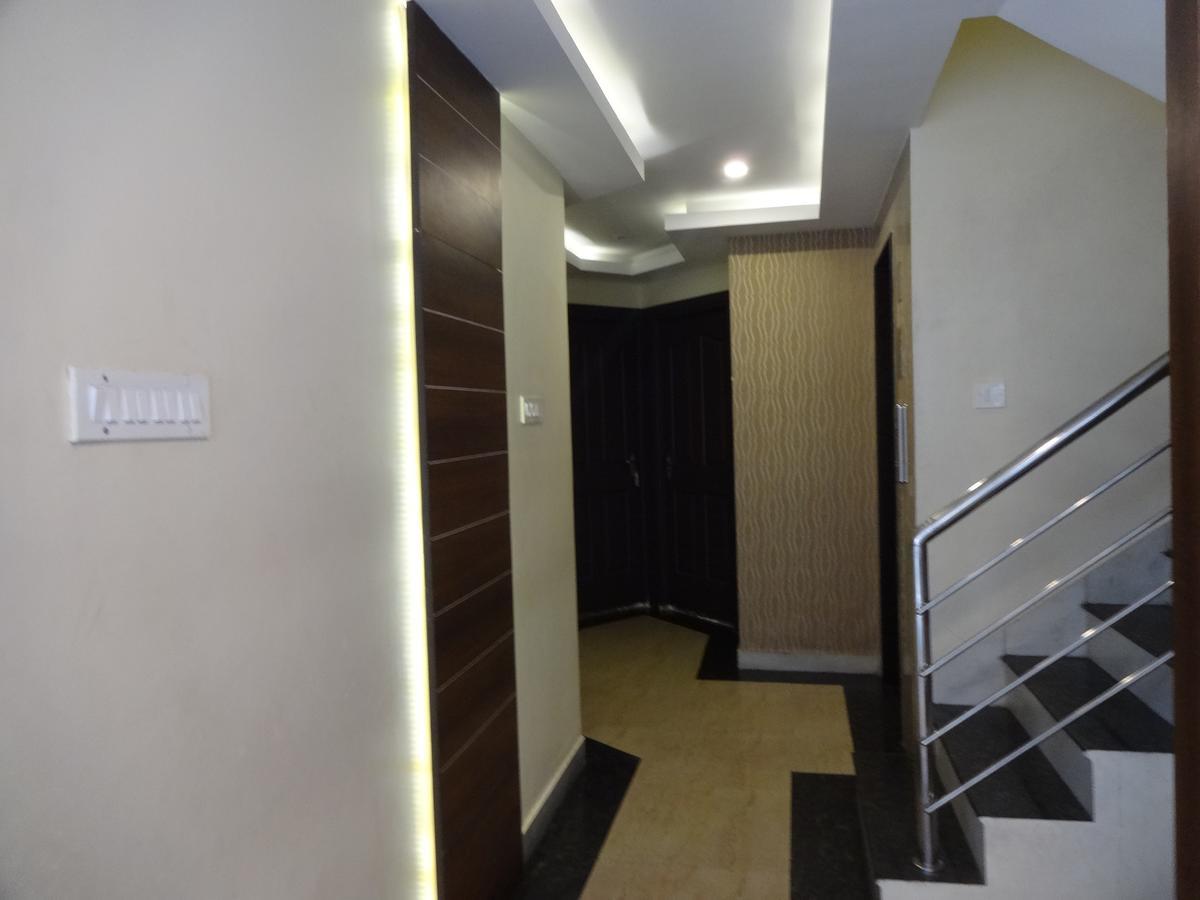 Hotel White Mount Madras Buitenkant foto